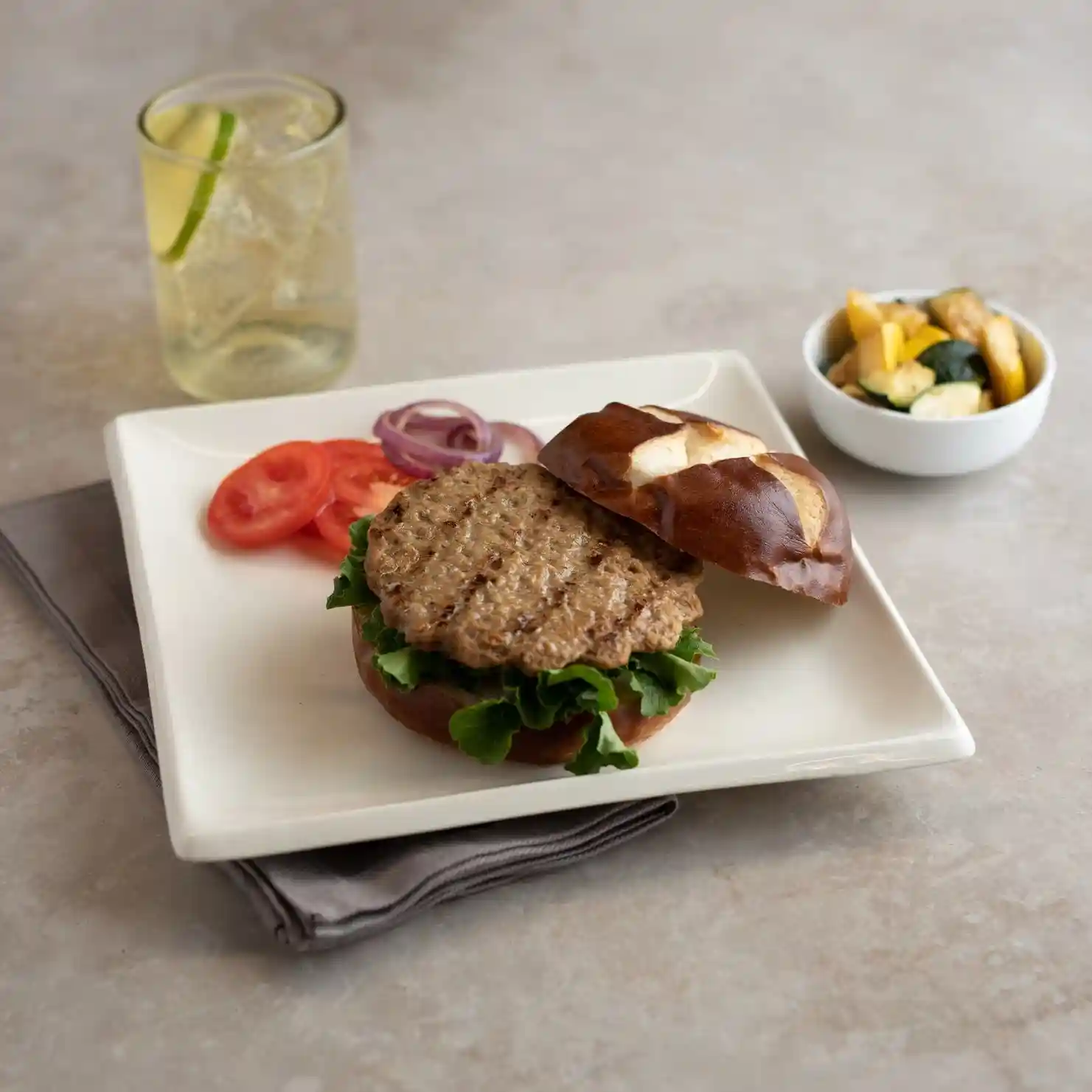 Tenderbroil® Flame Grilled Beef Pattie, 3.0 oz https://images.salsify.com/image/upload/s--5lHDT6qX--/q_25/fdbccnbb5zpumip9b4ni.webp
