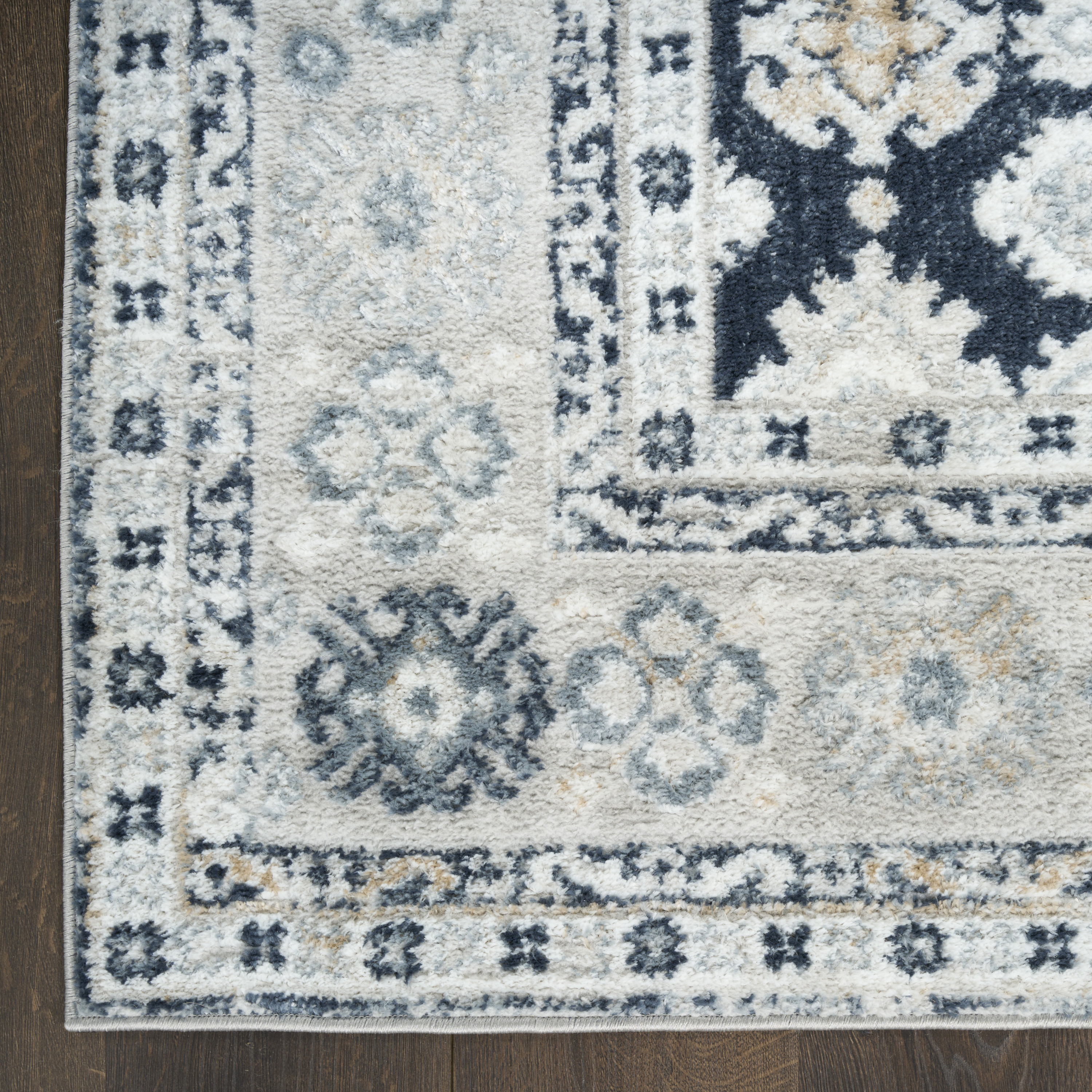 Nourison Dekor 5'3" x 7' Grey Navy Vintage Indoor Rug