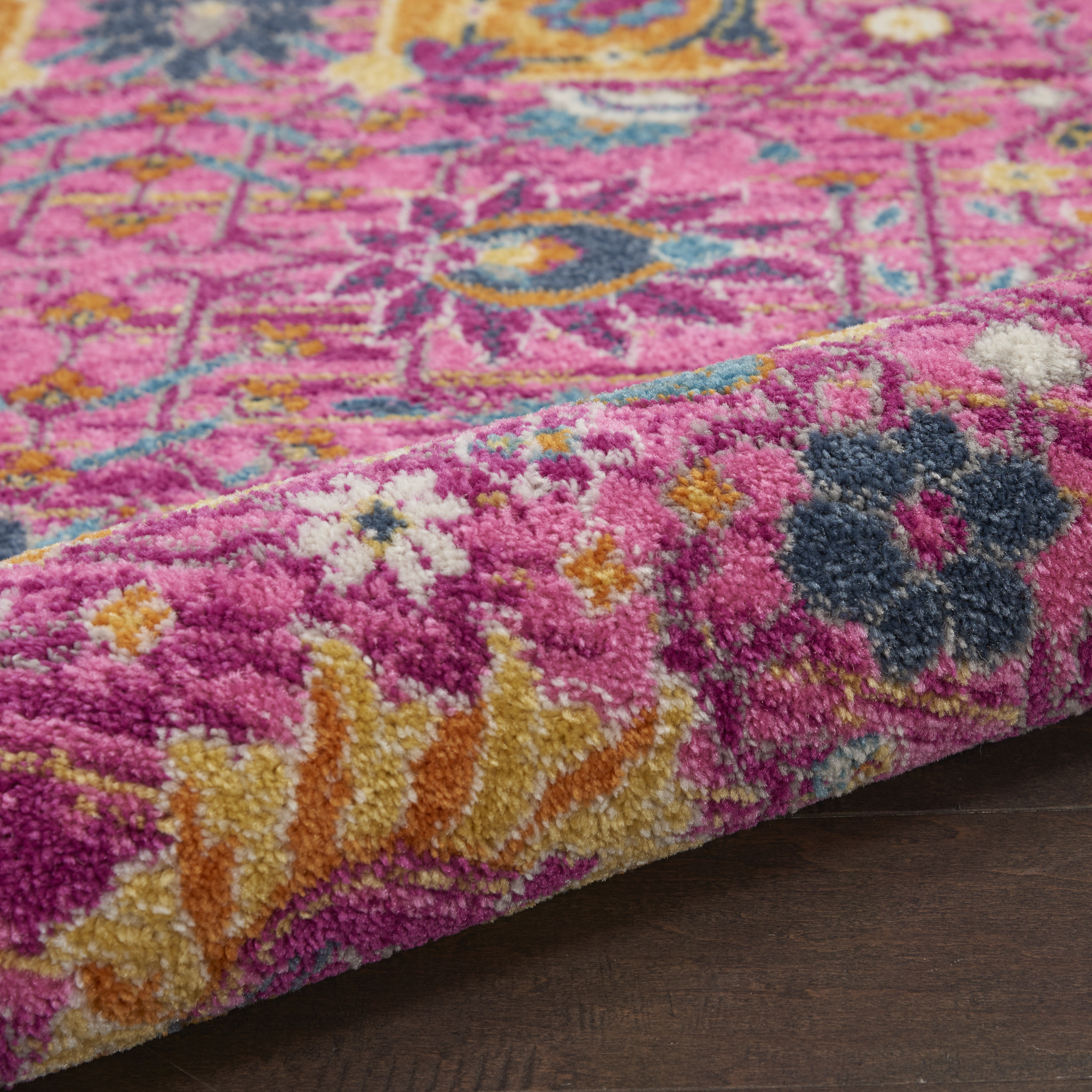 Nourison Passion 5'3" x 7'3" Fuchsia Bohemian Indoor Rug