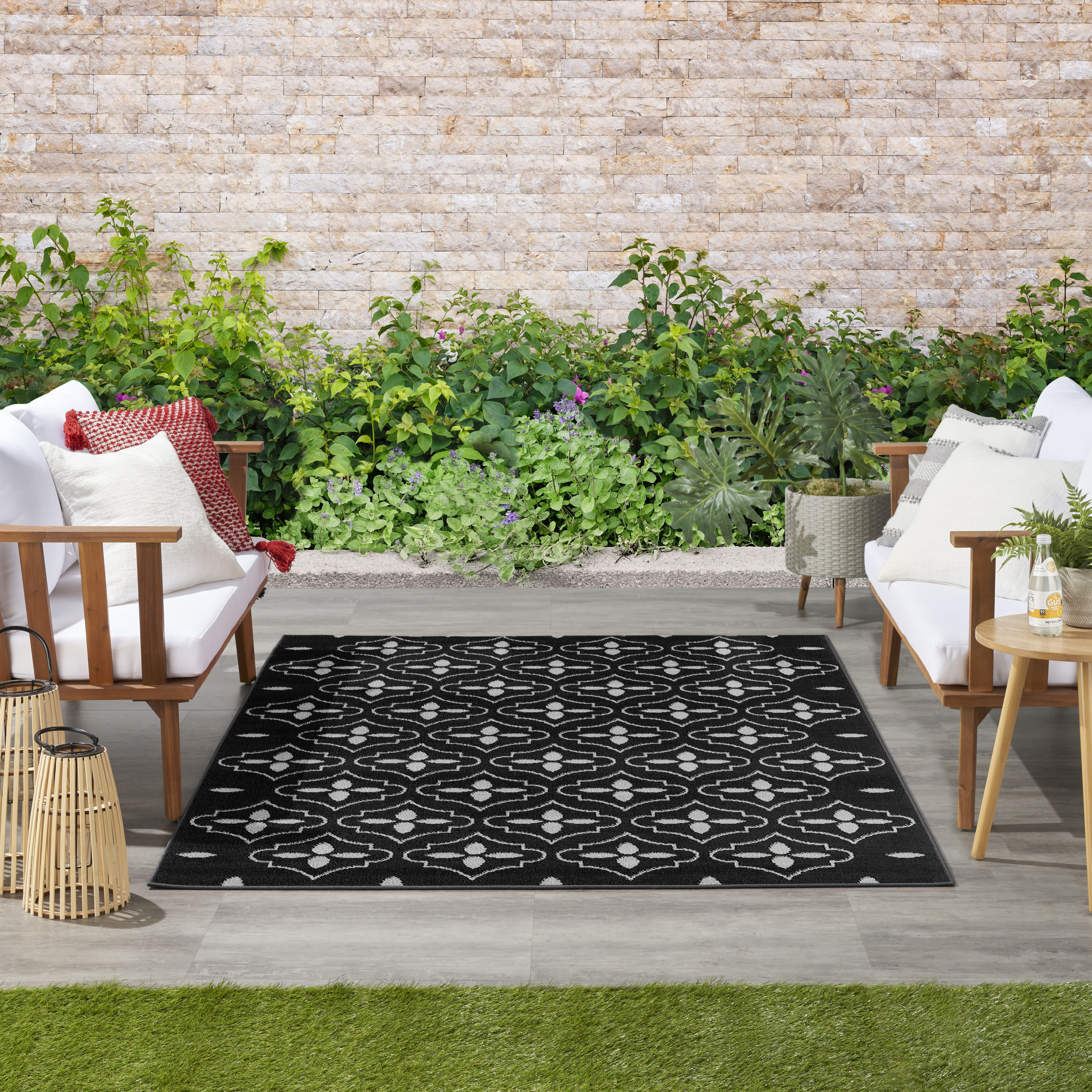 Nourison Nourison Essentials 4' x 6' Black Ivory Modern Rug