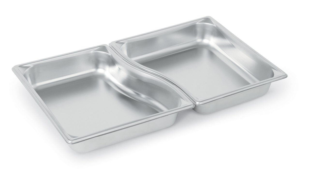 Full-size 2 ½-inch-deep Super Pan® stainless steel super shape short wild pan