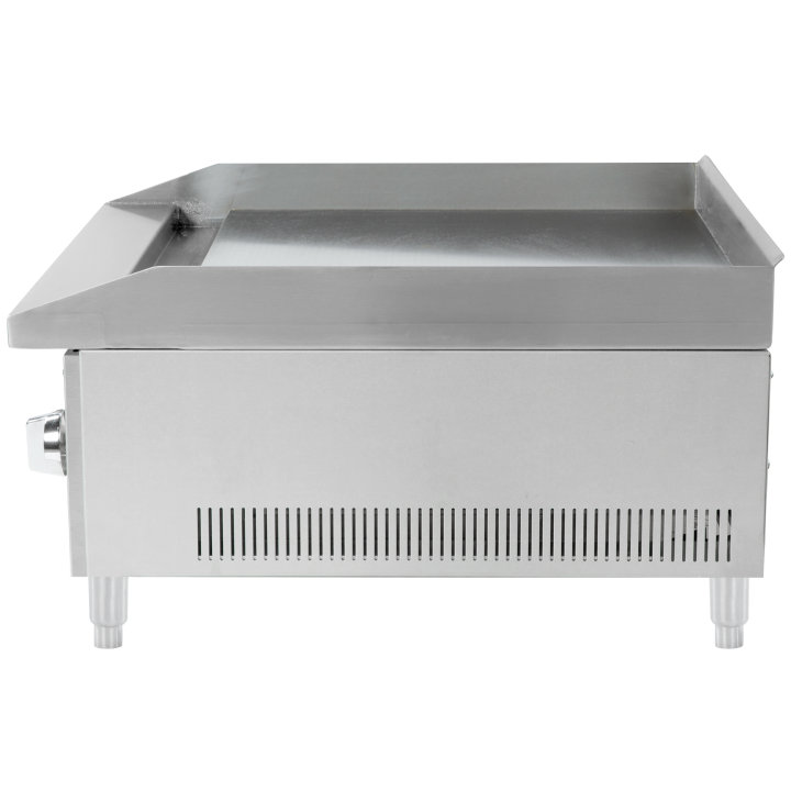 24-inch Cayenne® gas flattop griddle