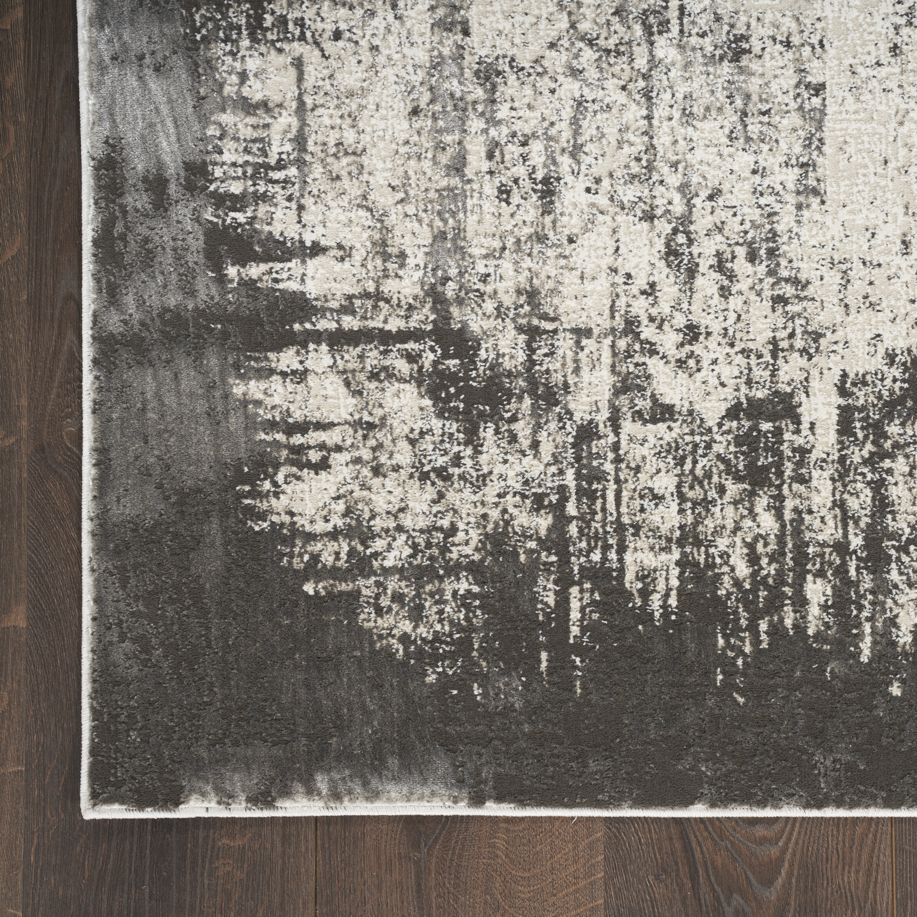 Nourison Desire 3'11" x 5'11" Grey Ivory Modern Indoor Rug