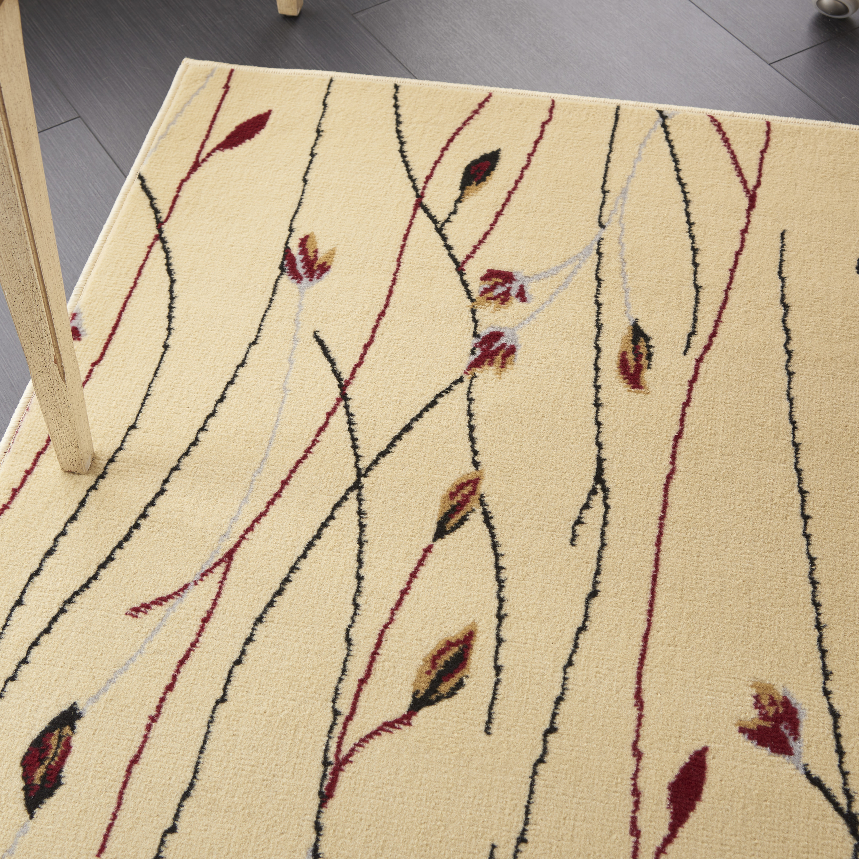 Nourison Grafix 3'9" x 5'9" Cream Contemporary Indoor Rug