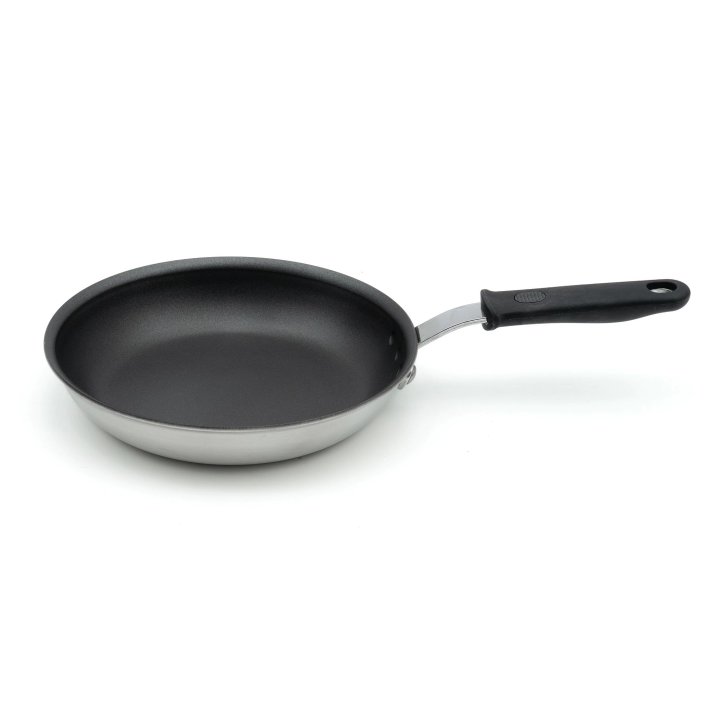 10-inch Wear-Ever® rivetless fry pan with CeramiGuard® II nonstick coating and silicone handle
