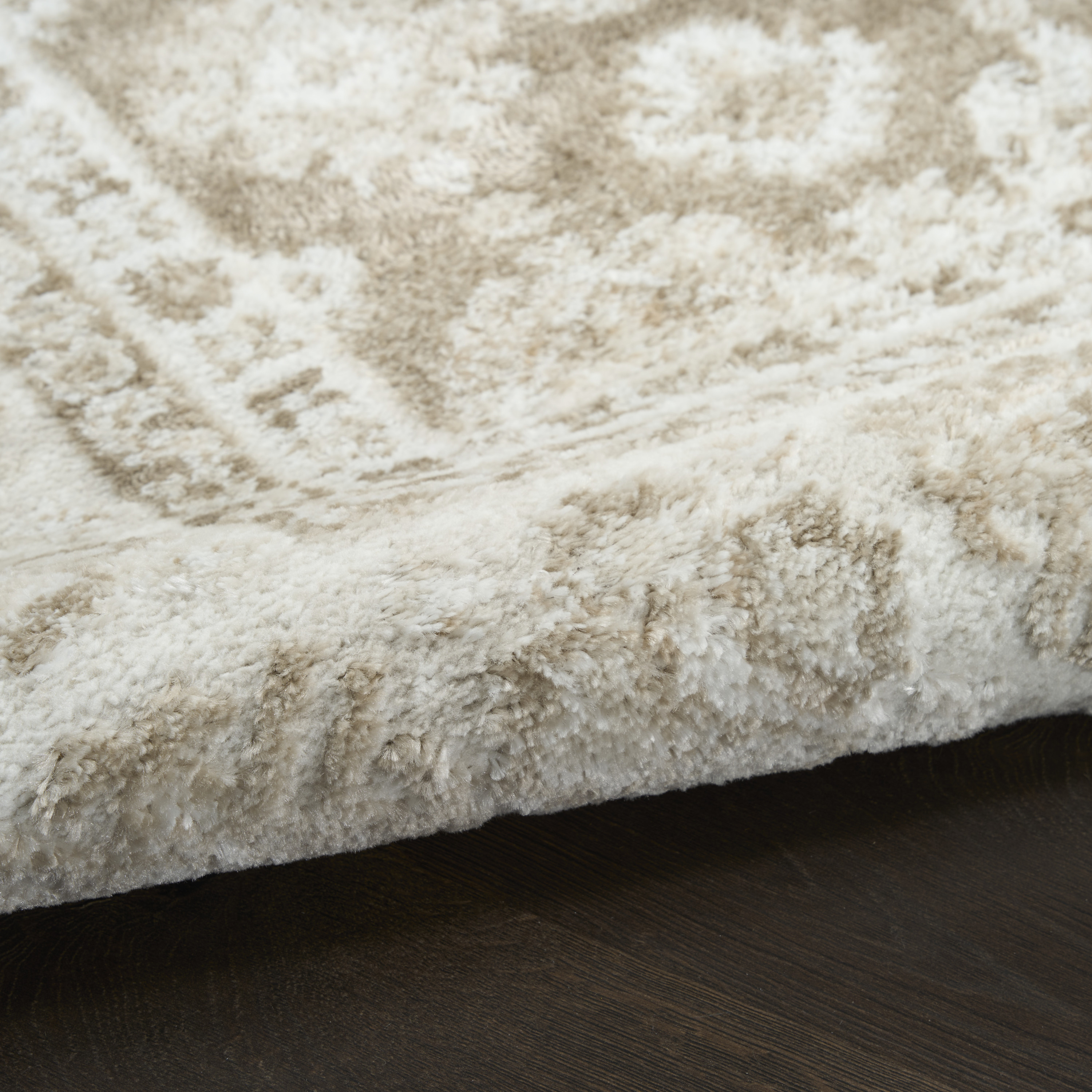 Nourison Dekor 2' x 4' Ivory Taupe Vintage Indoor Rug