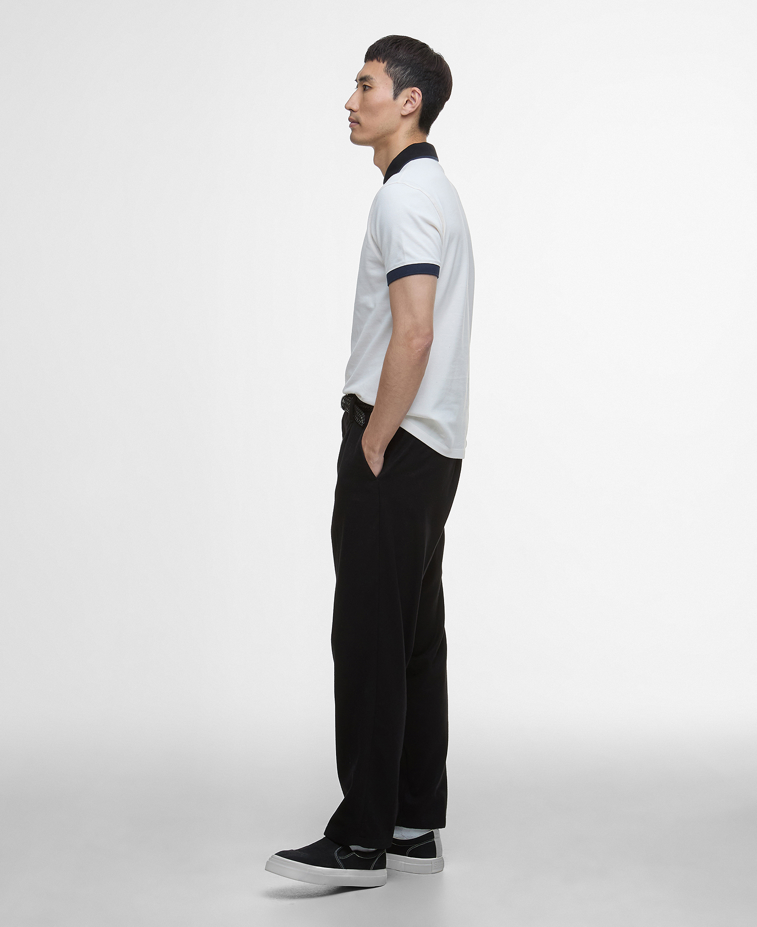 Polo Howall image number 1