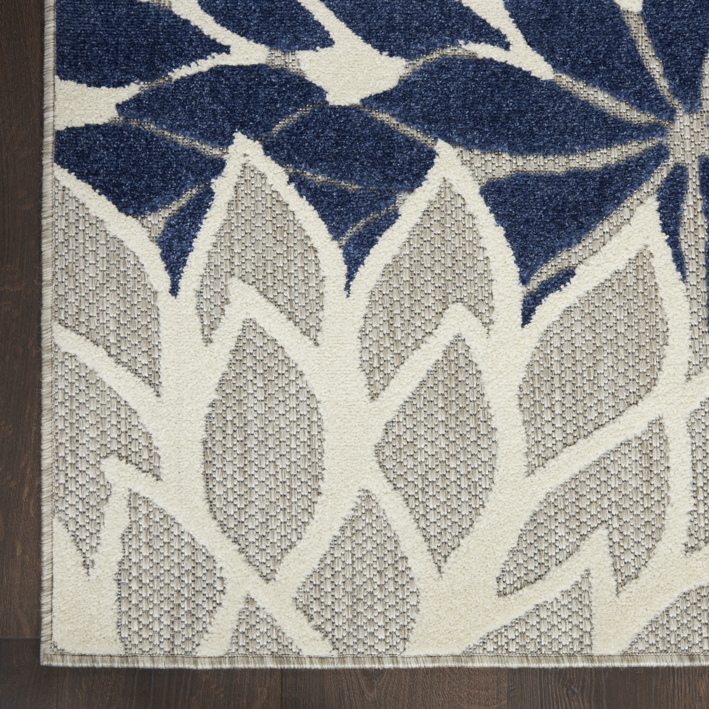 Nourison Aloha 7' x 10' Ivory Navy Tropical Rug