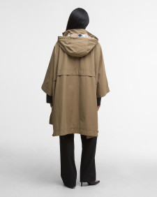 Everlee Showerproof Cape 
