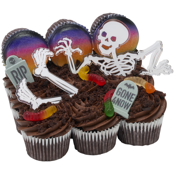 Spooky Skeleton Vertical Layon