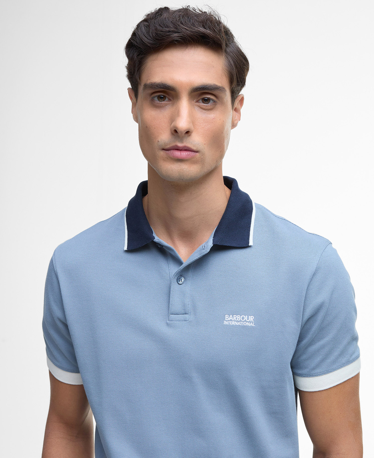 Polo Howall image number 3