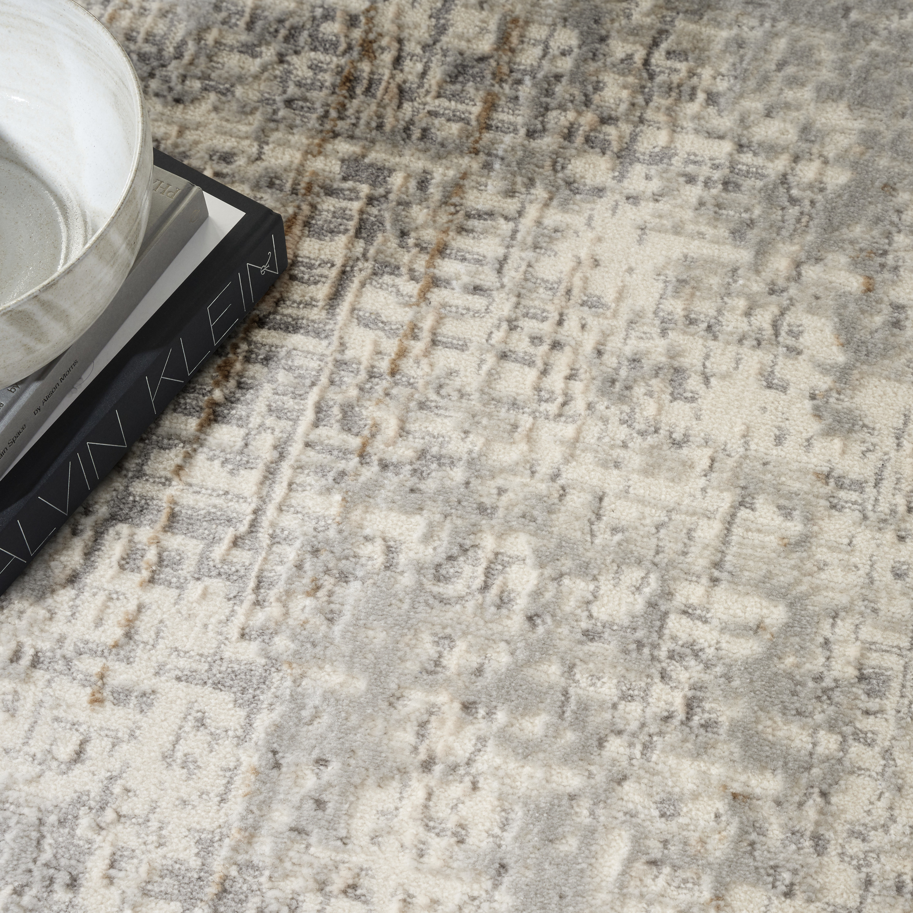 Calvin Klein CK950 Rush 8' x 10' Grey Modern Indoor Rug