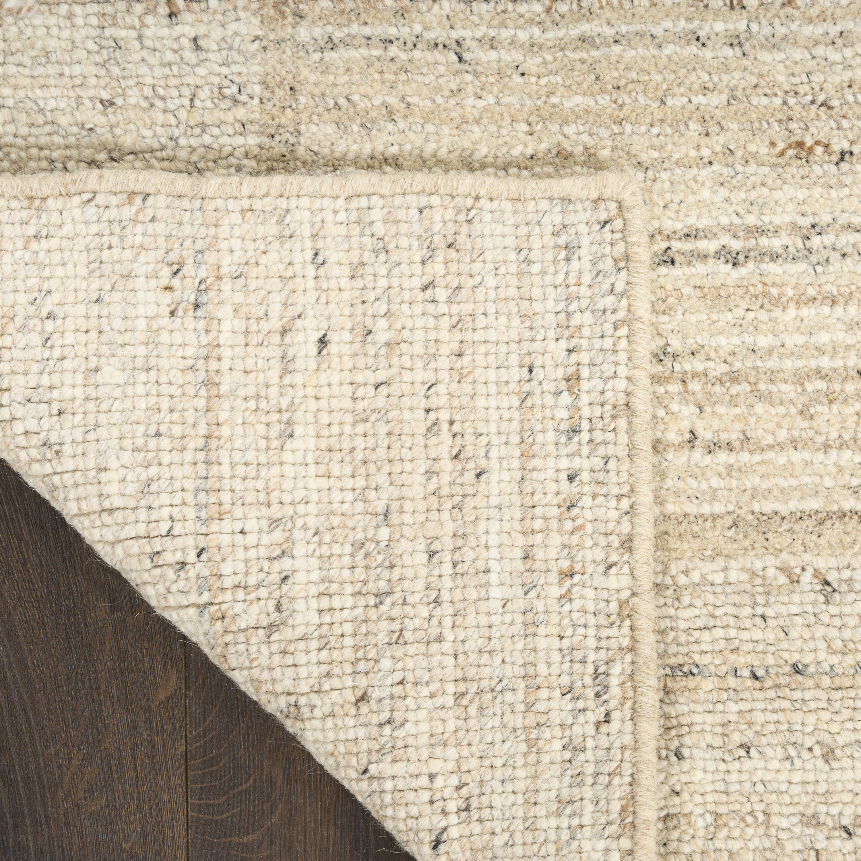 Calvin Klein CK082 Ridge 2' x 3' Beige Ivory Farmhouse Indoor Rug
