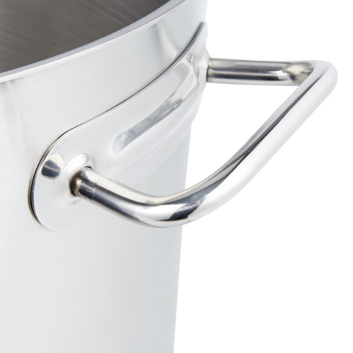33-quart Intrigue® stainless steel sauce pot in mirror finish