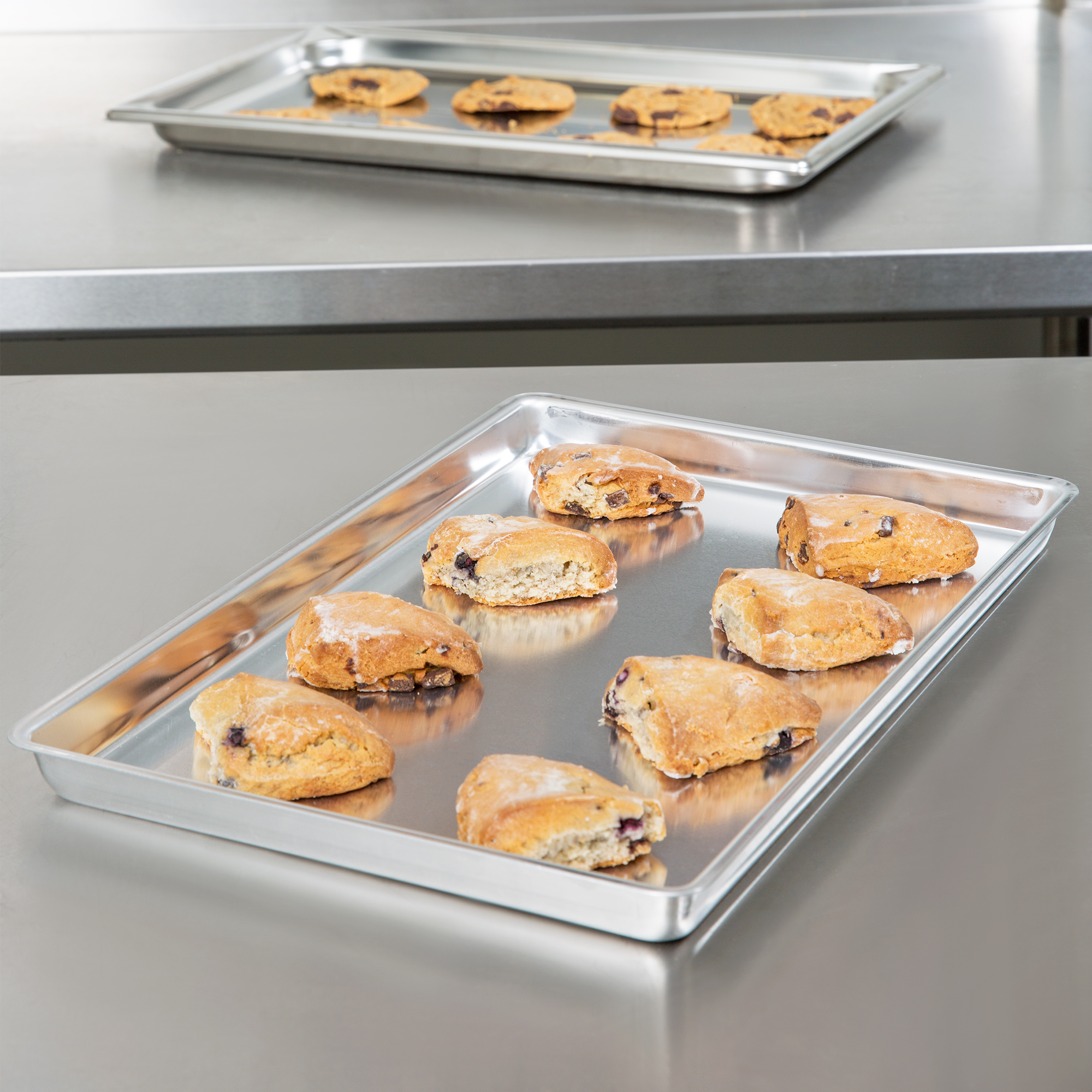 Wear-Ever® aluminum party pan - Vollrath Foodservice