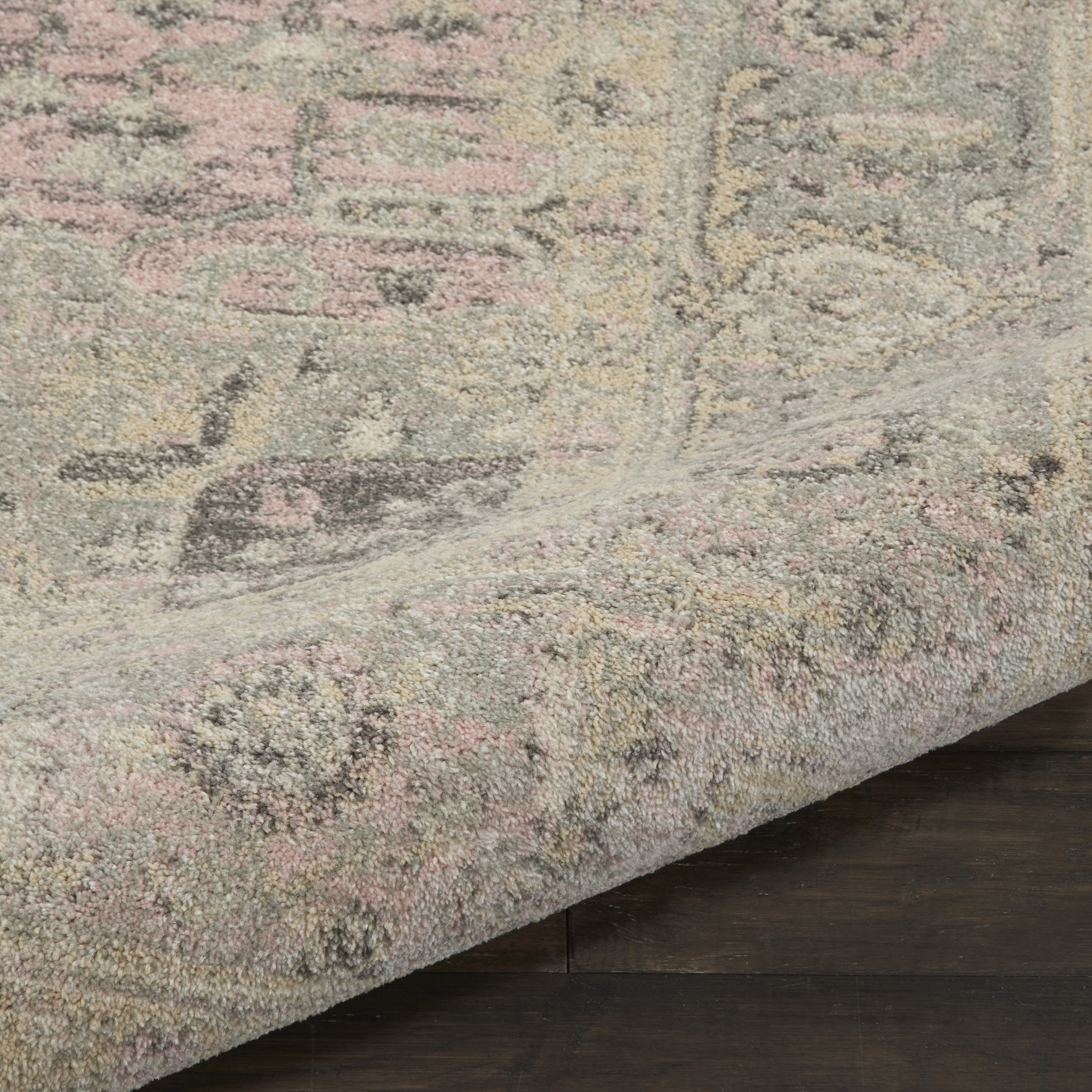 Nourison Tranquil 8' x 10' Ivory Pink Vintage Indoor Rug