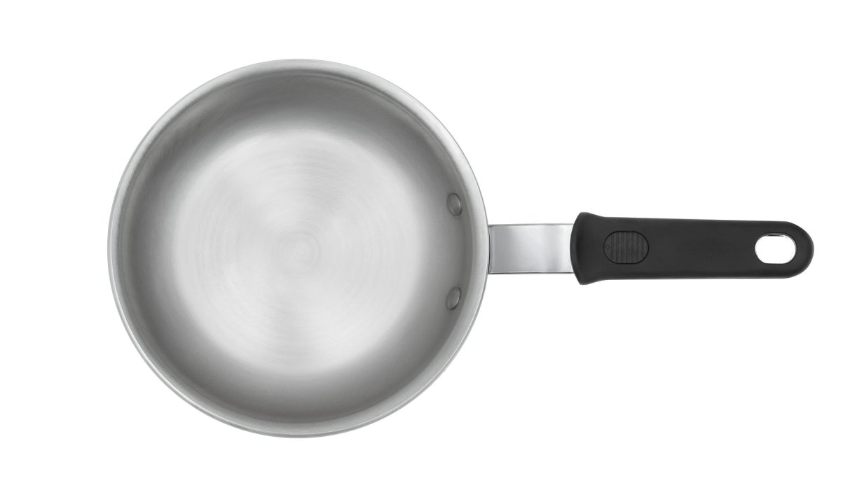 7-inch Wear-Ever® aluminum fry pan with natural finish and silicone handle