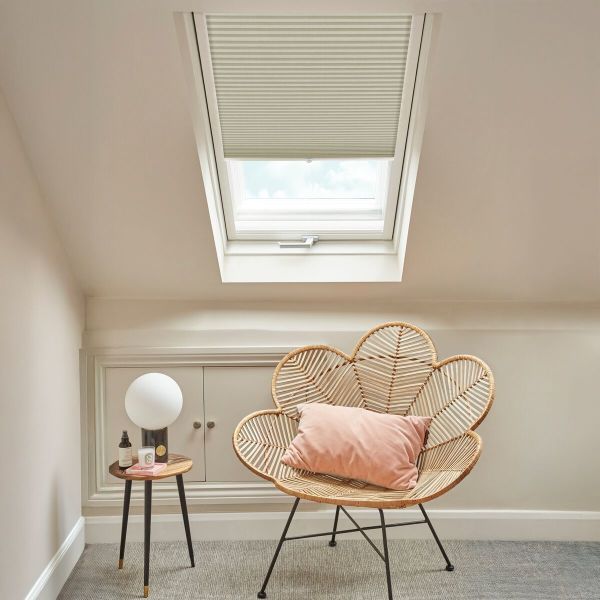 Thermashade Blackout Soft Beige Pleated blind