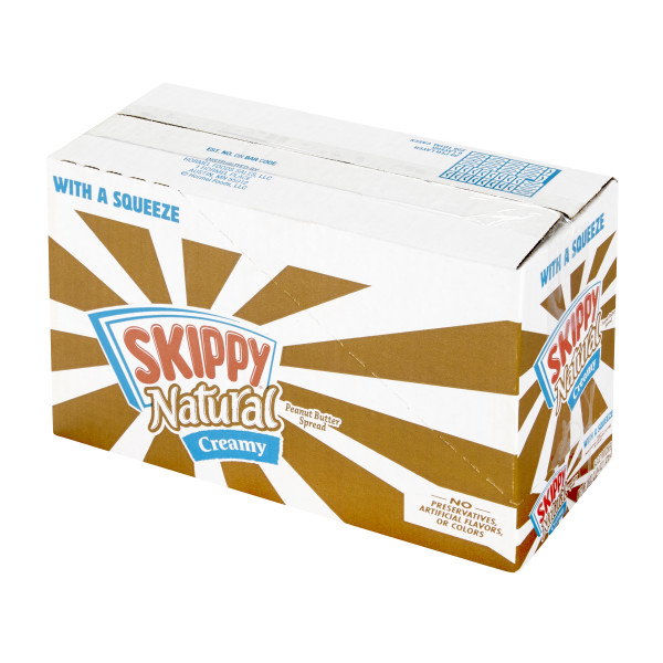 SKIPPY(r) Natural Peanut Butter Spread Squeeze Pack . C1RA - Front Right Closed Case (Hi Res)