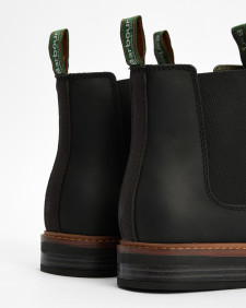 Boots Farsley 