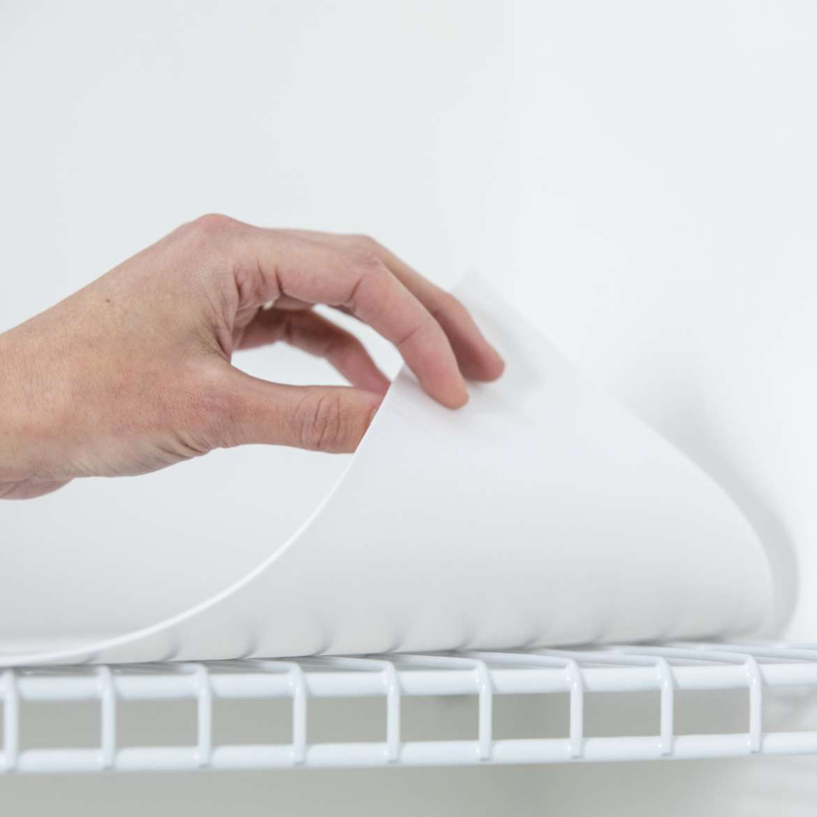 Solid Grip EasyLiner Shelf Liner Black, 4 ft Duck Brand