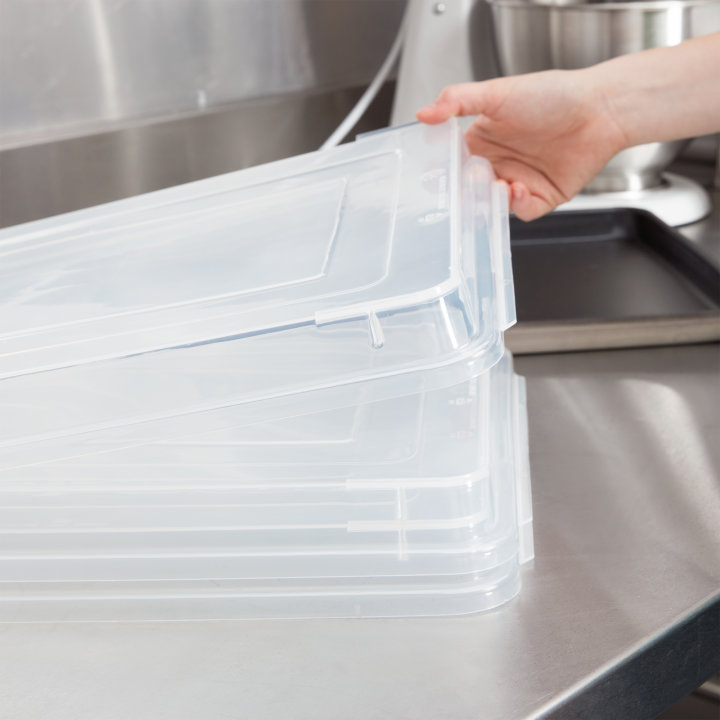 Half-size clear sheet pan cover