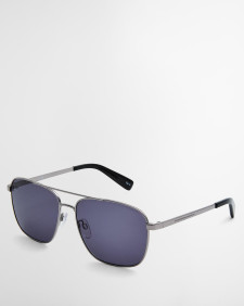 Navigator Sunglasses 