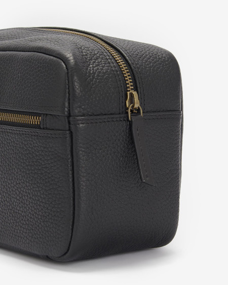 Highgate Leather Washbag