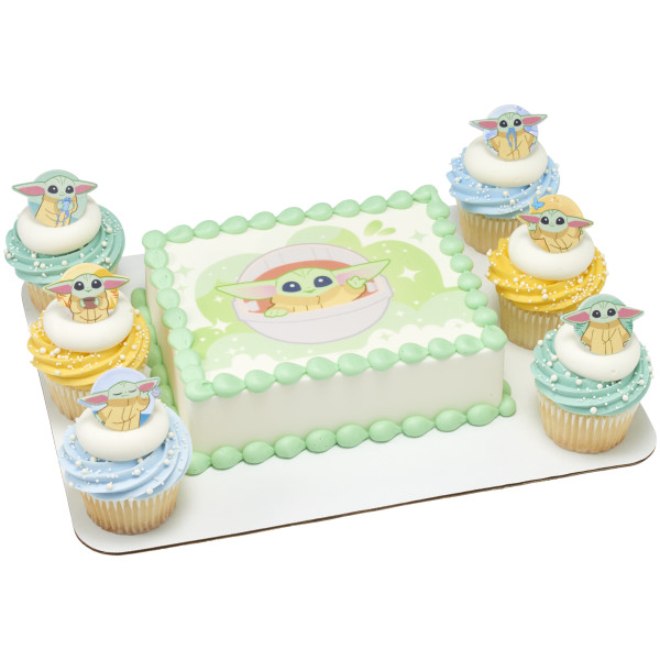 STAR WARS™ The Mandalorian Small But Mighty Cupcake Rings