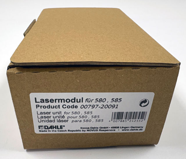 Illuminates the entire cutting line for superior accuracy.