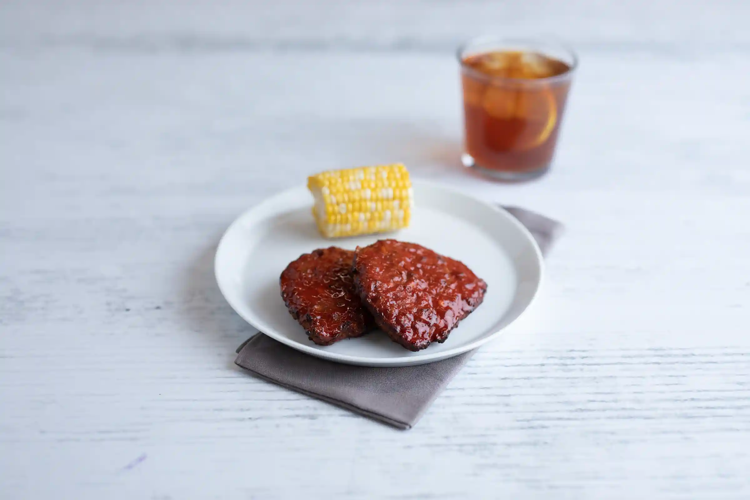 AdvancePierre™ Fully Cooked Meatloaf with Cheddar Cheese and Topped with Ketchup, 2.90 oz. https://images.salsify.com/image/upload/s--zmBLl25v--/q_25/io2lipohkrvua7chwlqt.webp