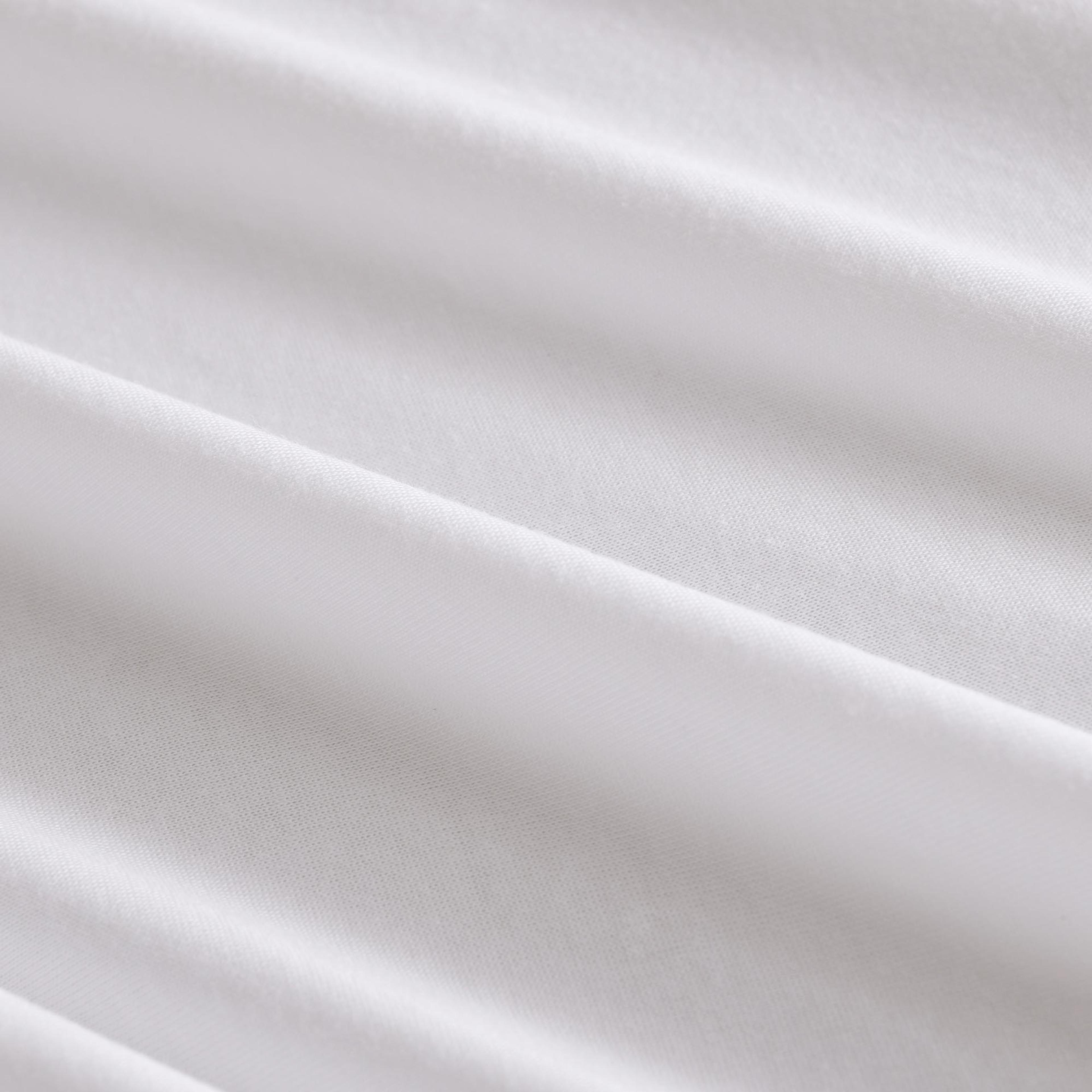 Detail image of the  Bambi Protectiva Bamboo/Cotton Protector from Forty Winks