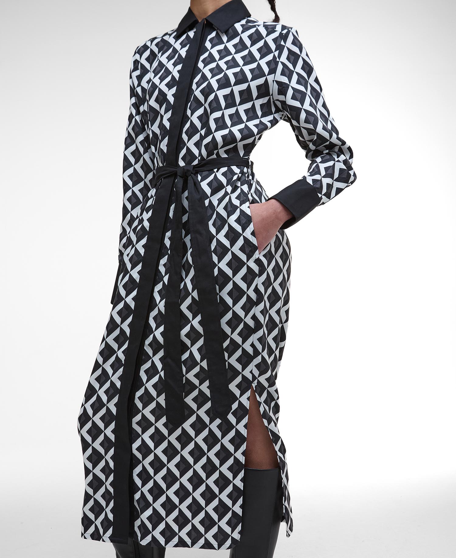 Demi Printed Midi Dress image number 4