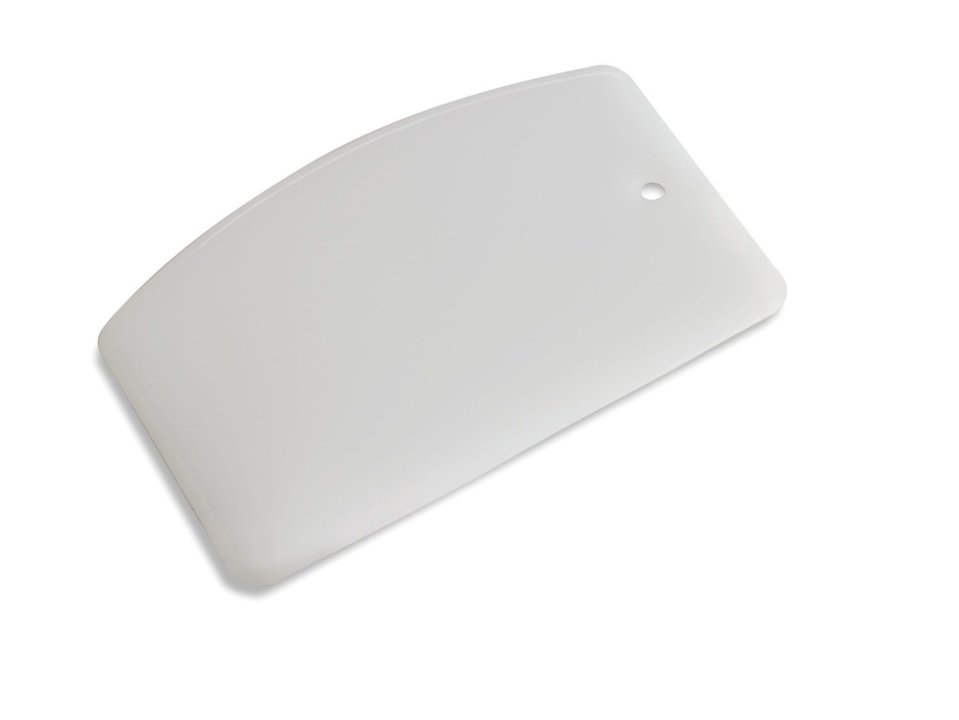 Straight edge bowl scraper in white