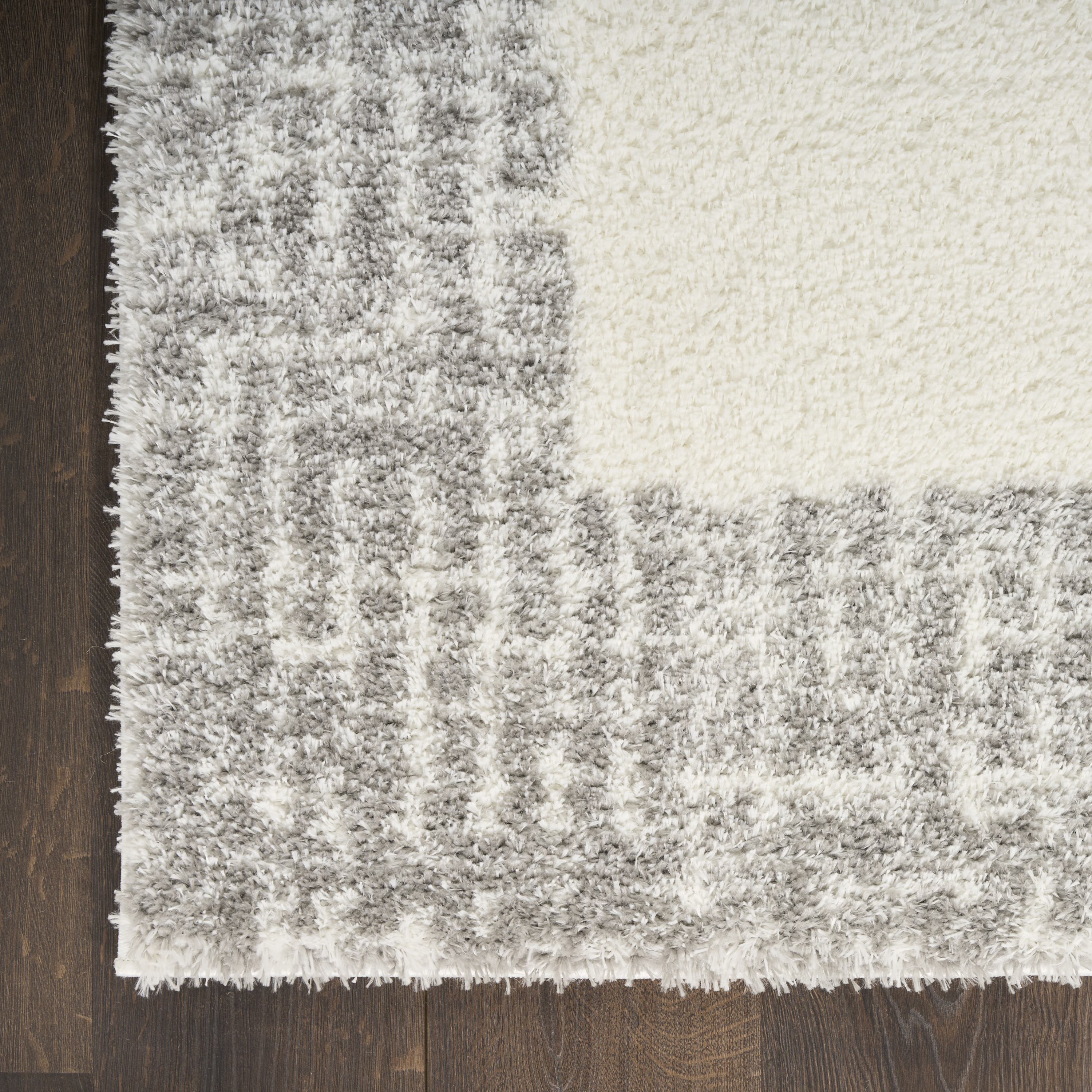 Nourison Pacific Shag 7'10" x 9'10" Ivory Grey Shag Indoor Rug