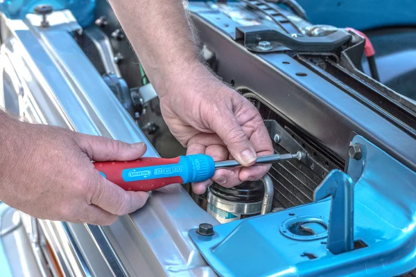 131CB 13-in-1 Ratcheting Multi-Bit Screwdriver
