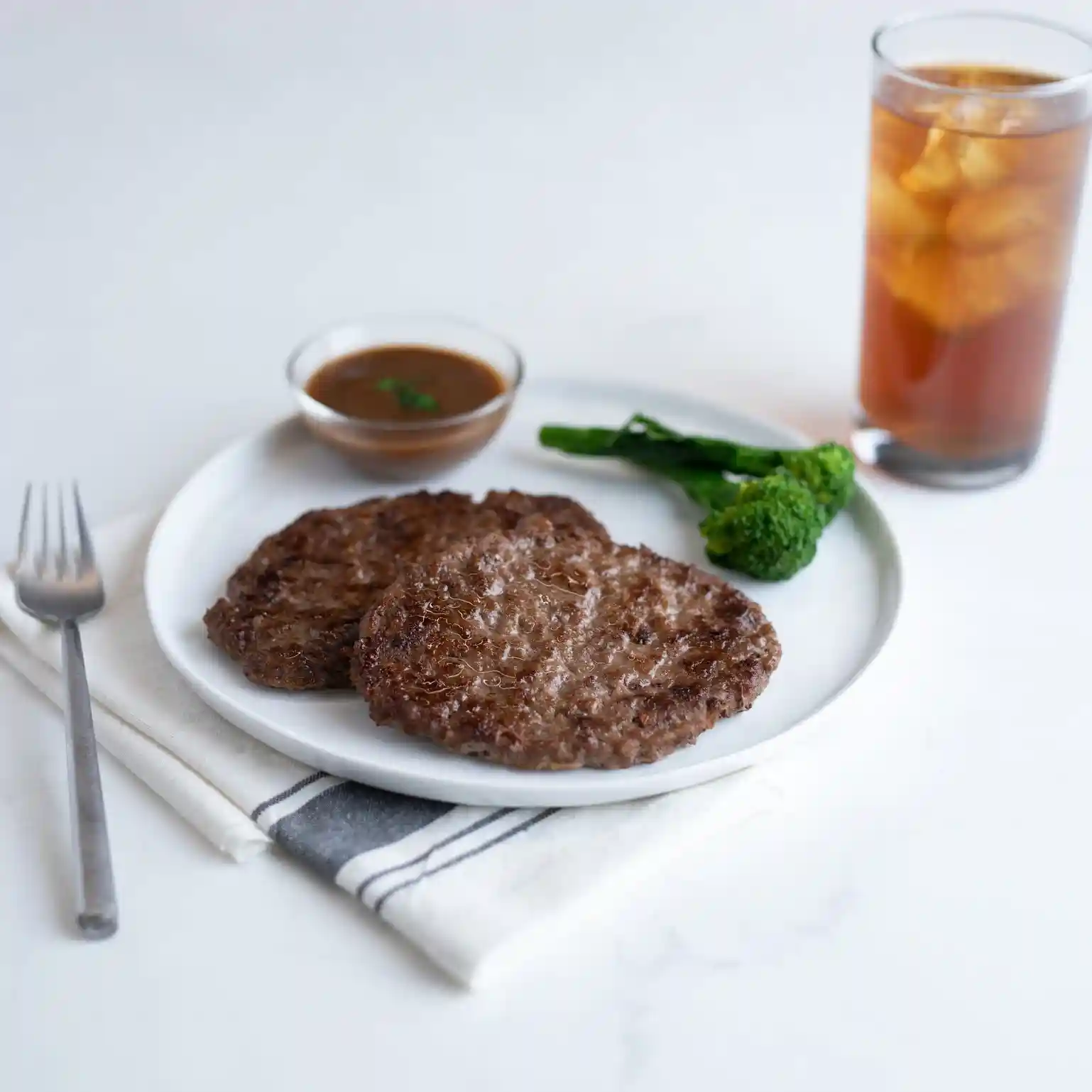 AdvancePierre™ Chopped Cubed Beef Steak 4 oz https://images.salsify.com/image/upload/s--nGqk9mkz--/q_25/k9cyzmcfwwywdjwn0k8l.webp