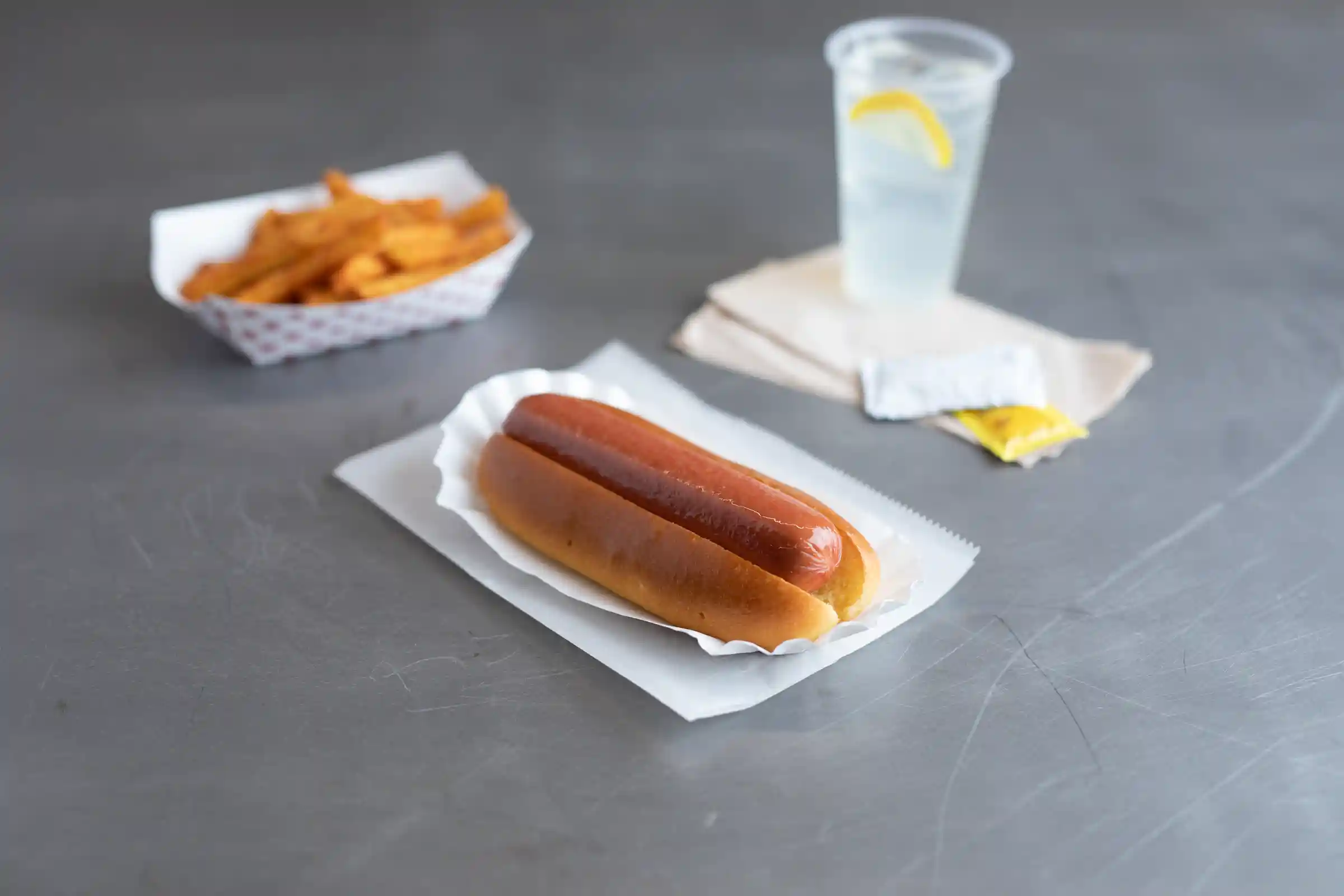 Ball Park® Beef Hot Dogs, 6:1 Links Per Lb, 6 Inch_image_01