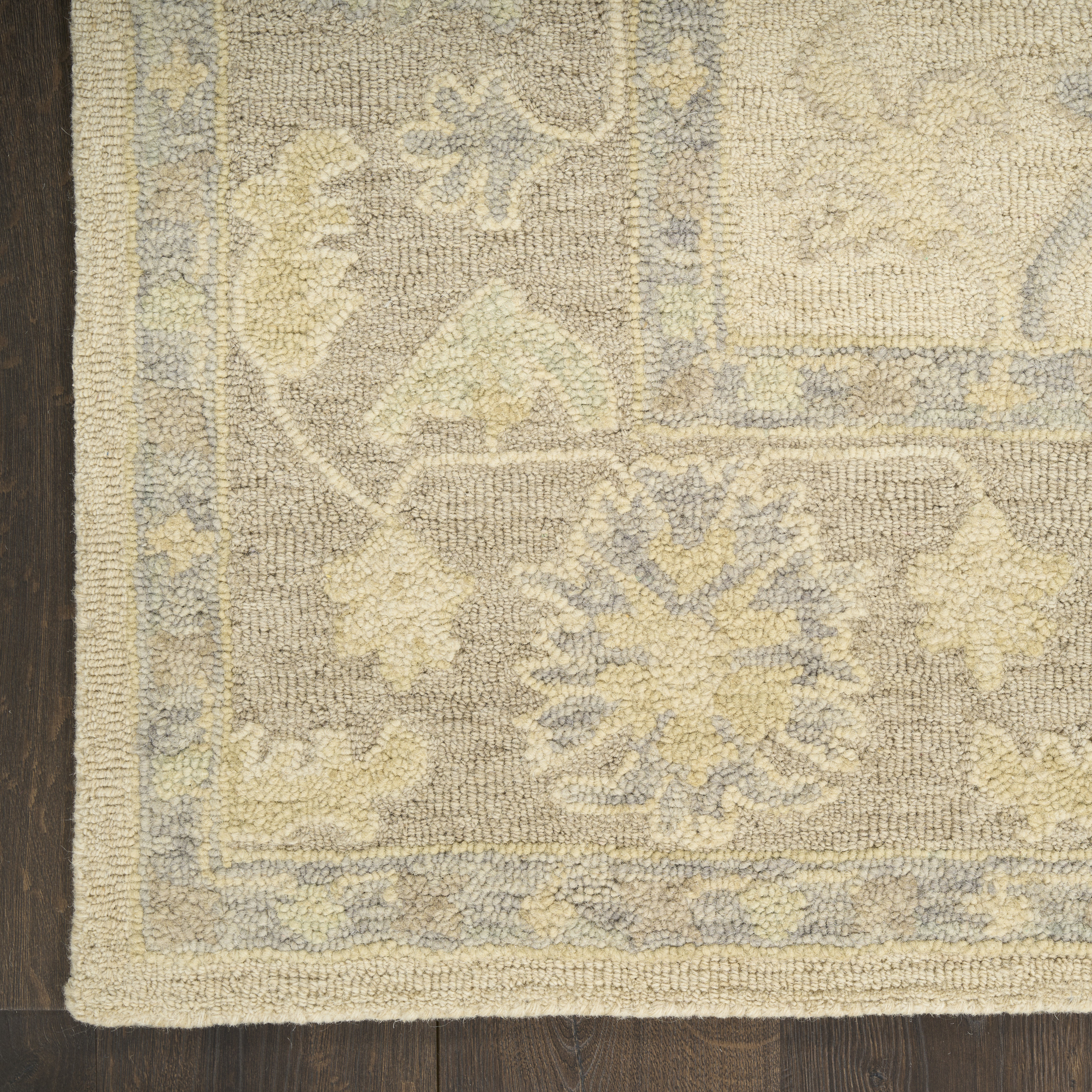 Nourison Maison 5'9" x 8'9" Ivory Taupe Vintage Indoor Rug