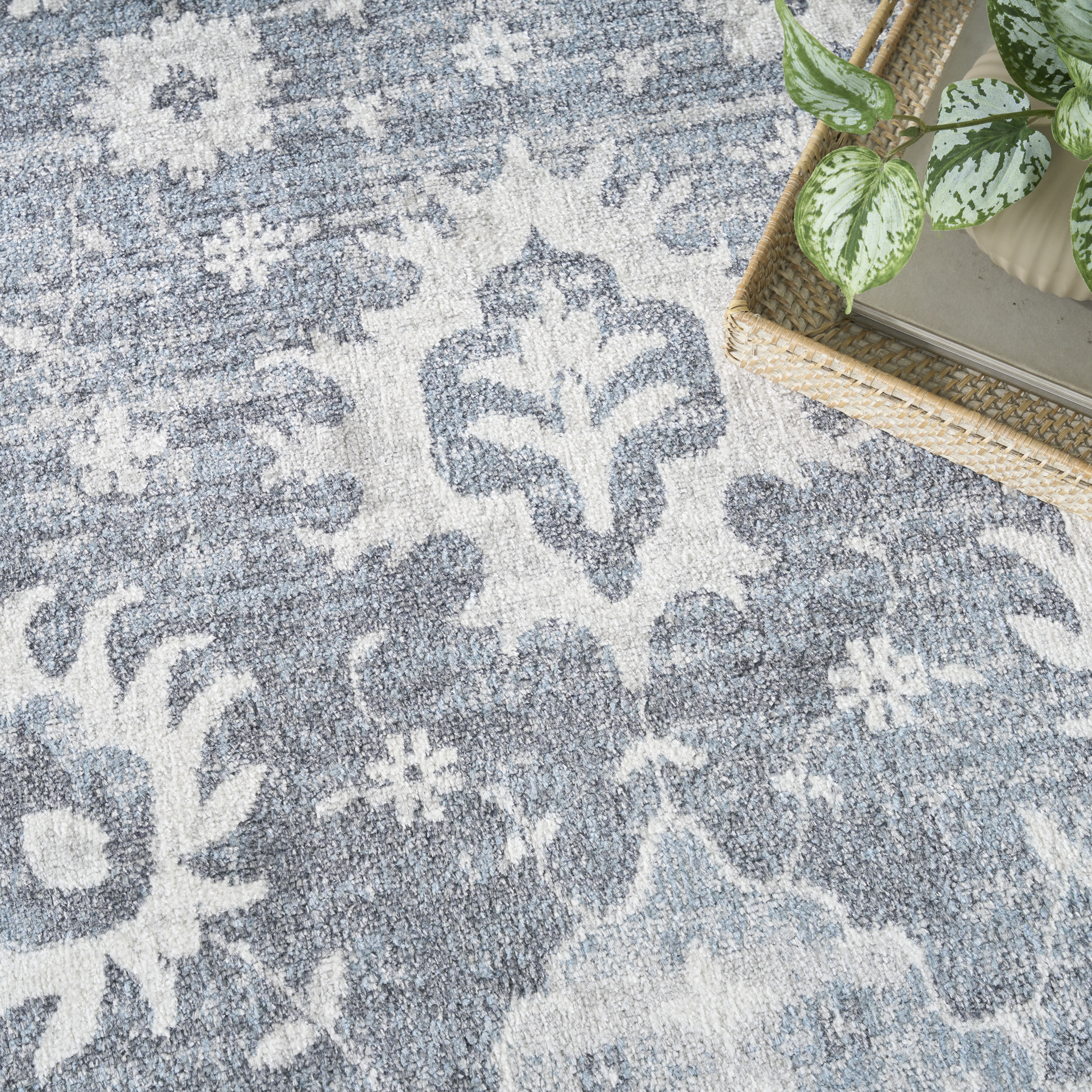 Nourison Astra Machine Washable 4' x 6' Denim Vintage Indoor Rug