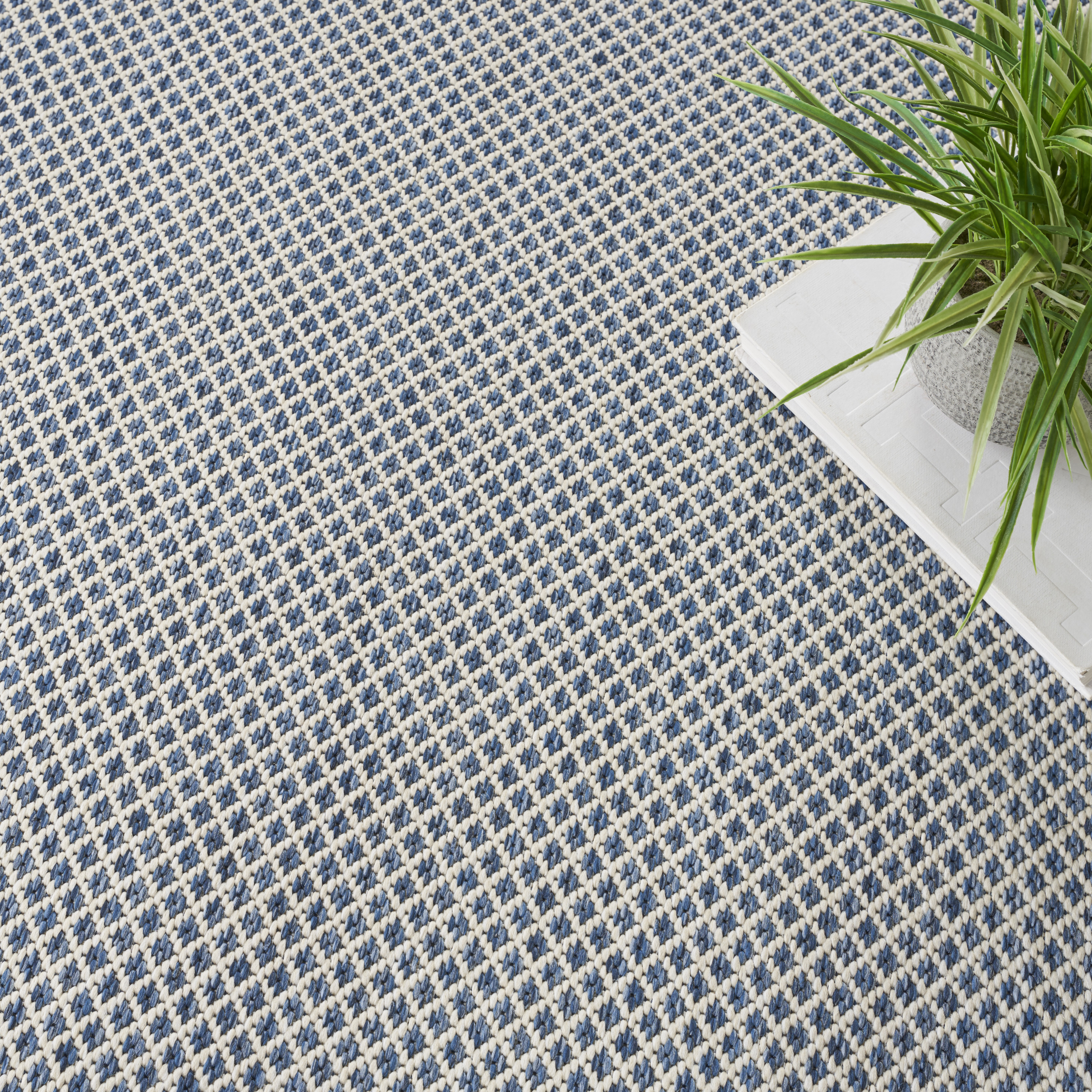 Nourison Courtyard 5' x 8' Oval Ivory Blue Modern Rug