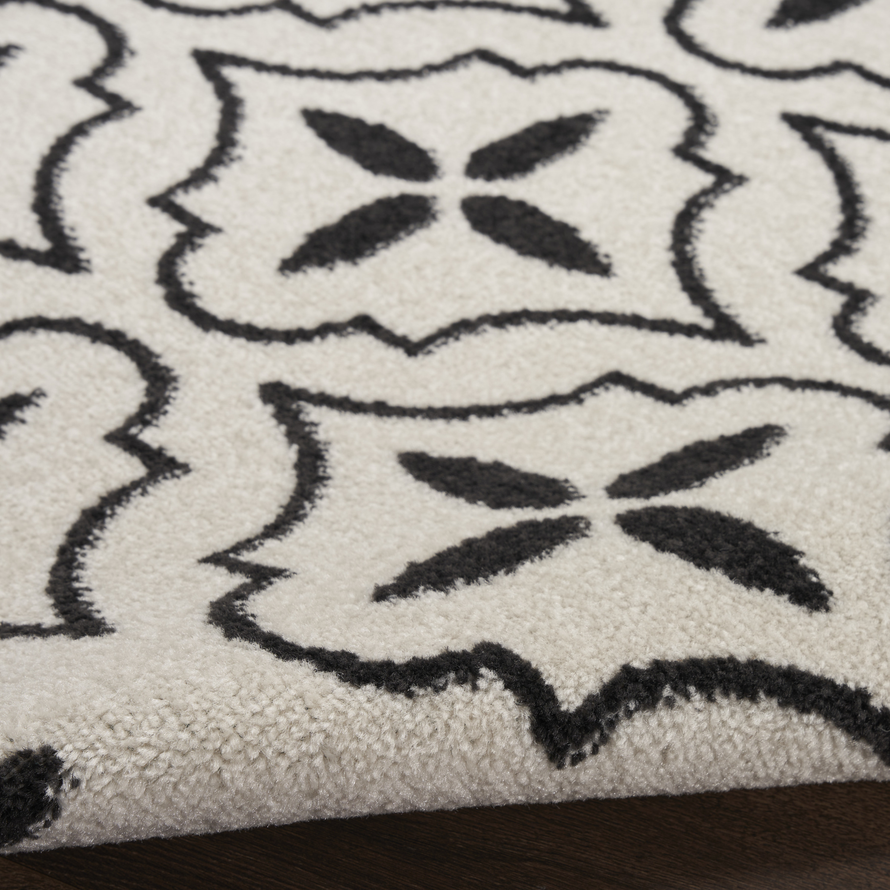 Nourison Nourison Essentials 8' x 10' Ivory Black Modern Rug