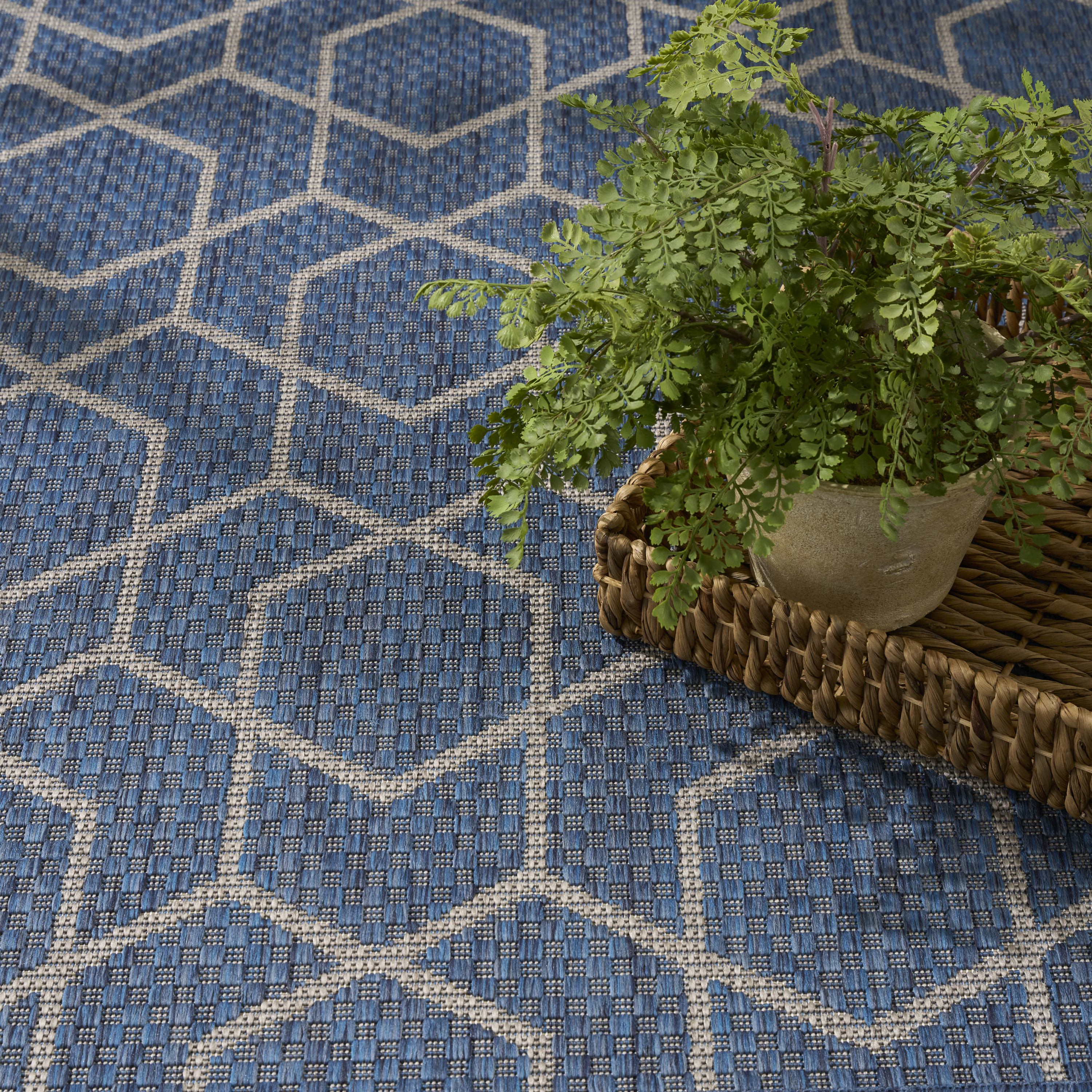 Nourison Horizon Indoor/Outdoor 8' x 10' Denim Modern Rug