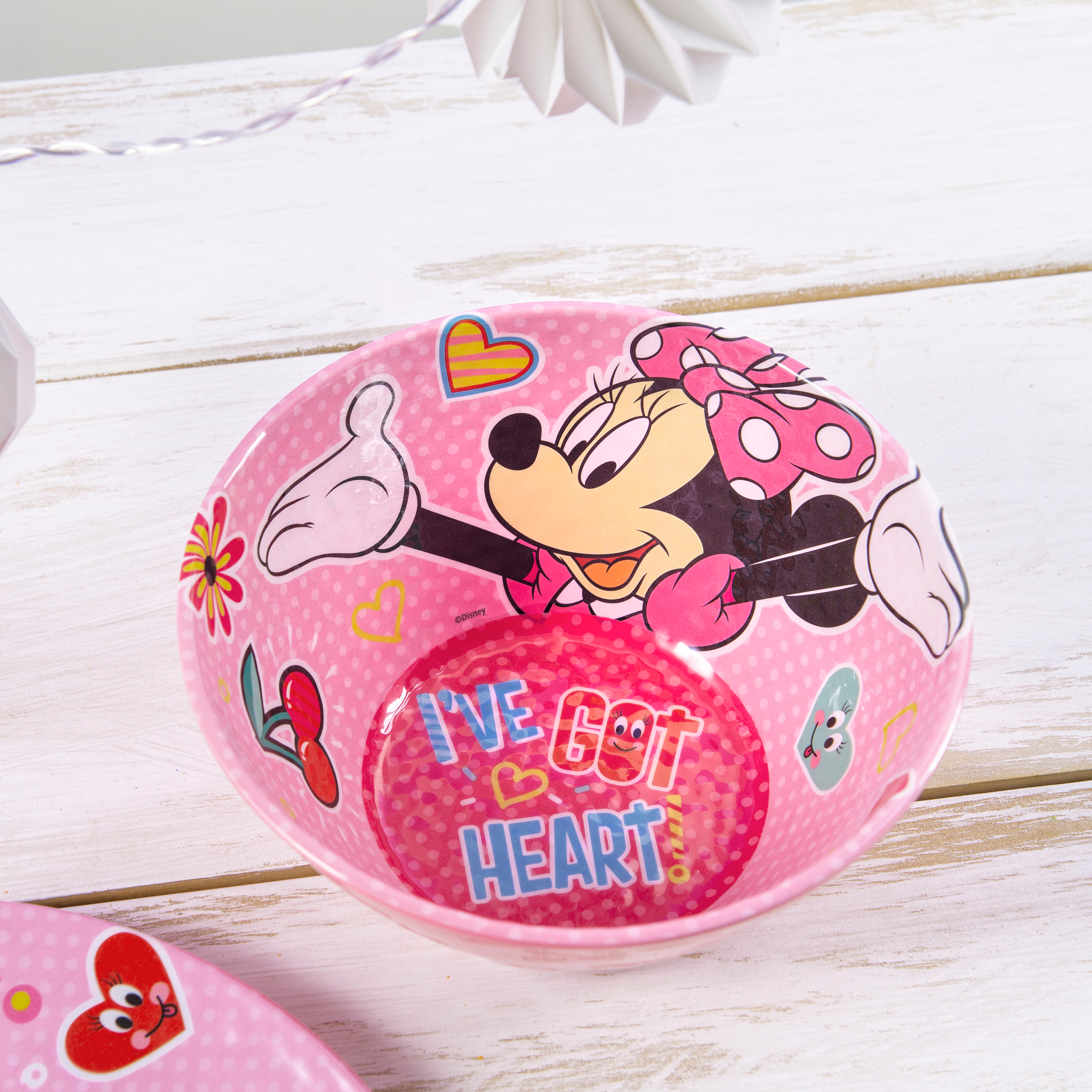 Disney Kids 9-inch Plate and 6-inch Bowl Set, Minnie Mouse, 2-piece set slideshow image 7 Disney Kids 9-inch Plate and 6-inch Bowl Set, Minnie Mouse, 2-piece set slideshow image 7