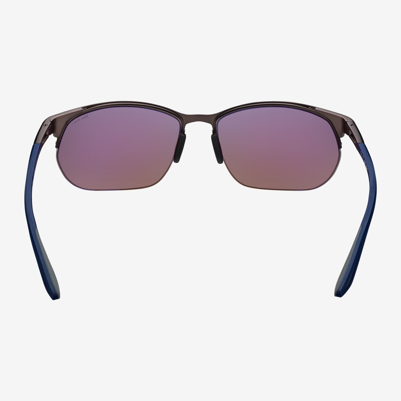 Nike Modern Metal Zone Lifestyle Image