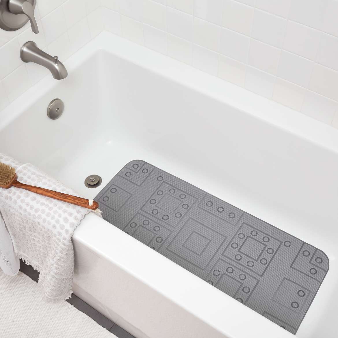Duck® Brand Safety Grip Tub Mat