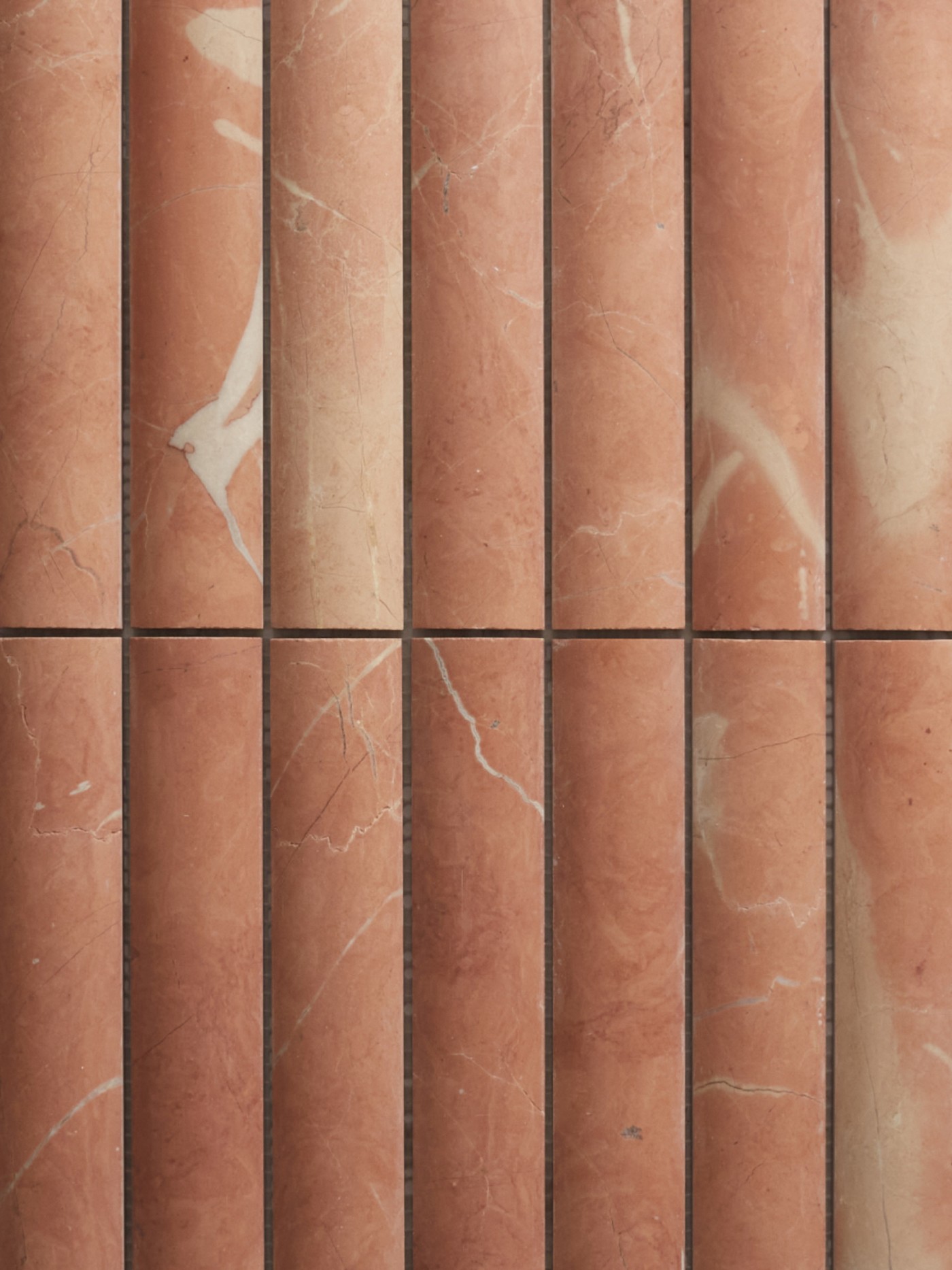2 rows of red marble tiles.