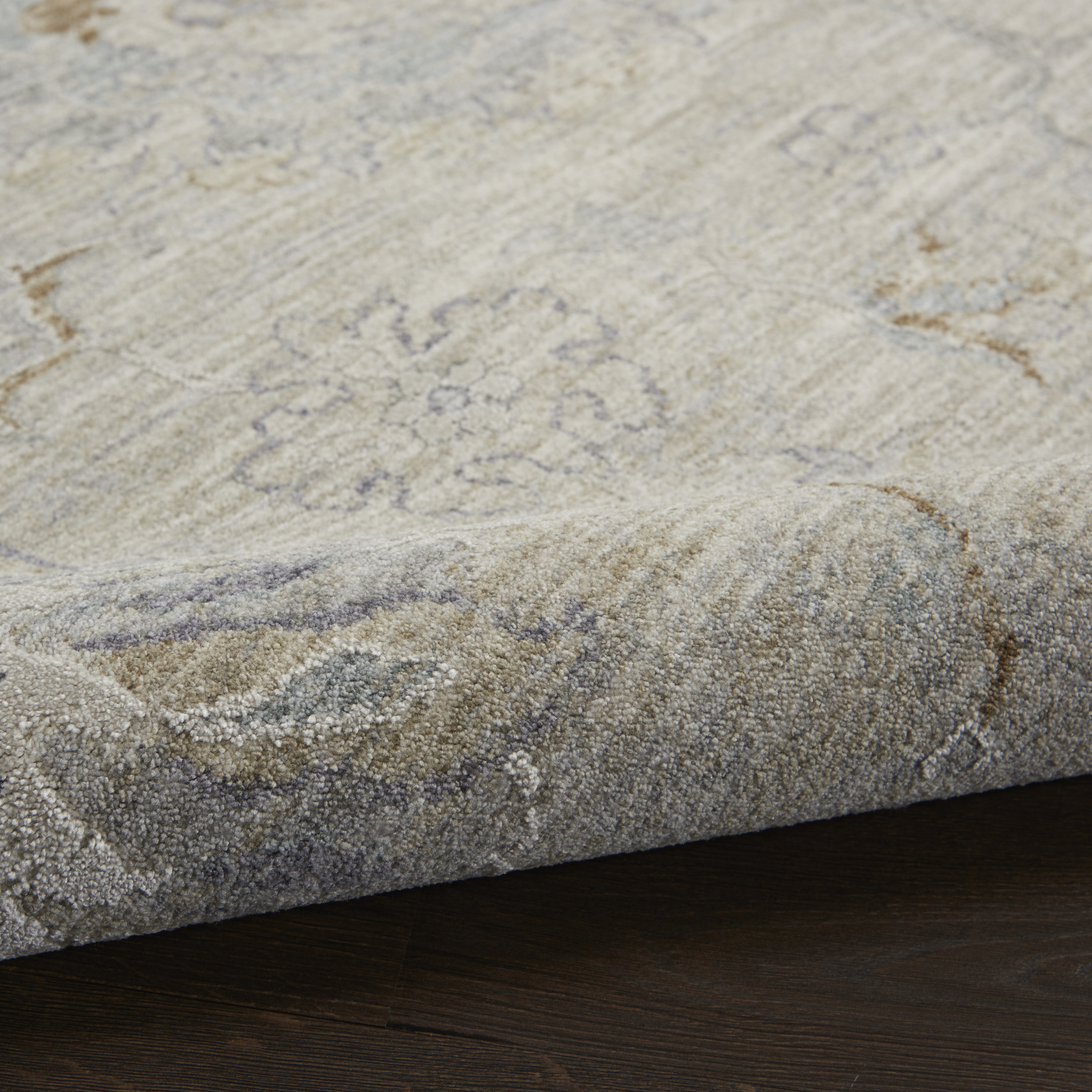 Nourison Infinite 3'11" x 5'11" Light Grey Vintage Indoor Rug