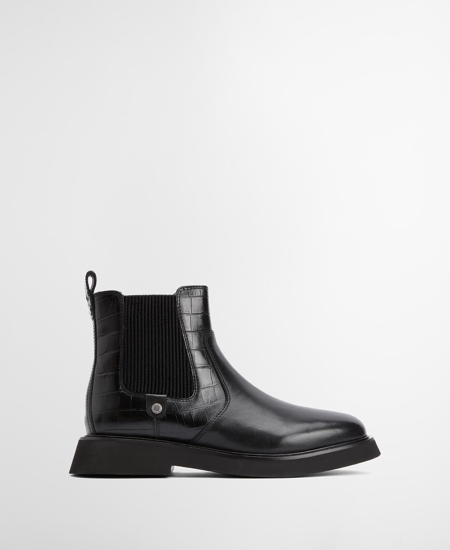 Delfine Chelsea Boots image number 0