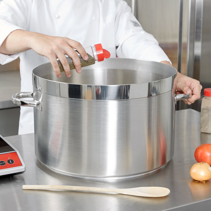 46 ¾-quart Centurion® sauce pot in natural finish